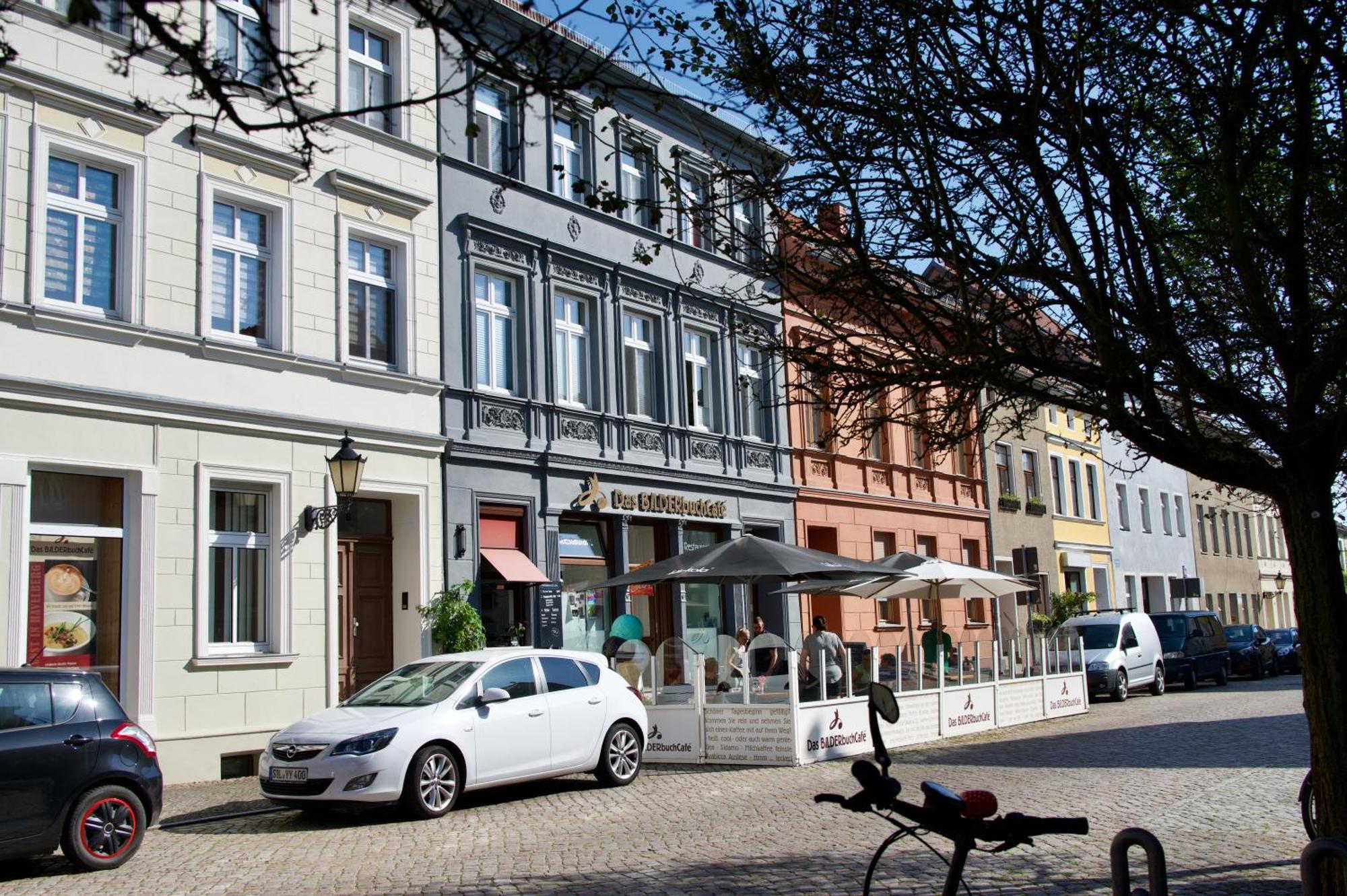 Das Bilderbuchcafe - Ferien Apartment No 5 - Markt 7 ฮาเวลแบร์ก ภายนอก รูปภาพ