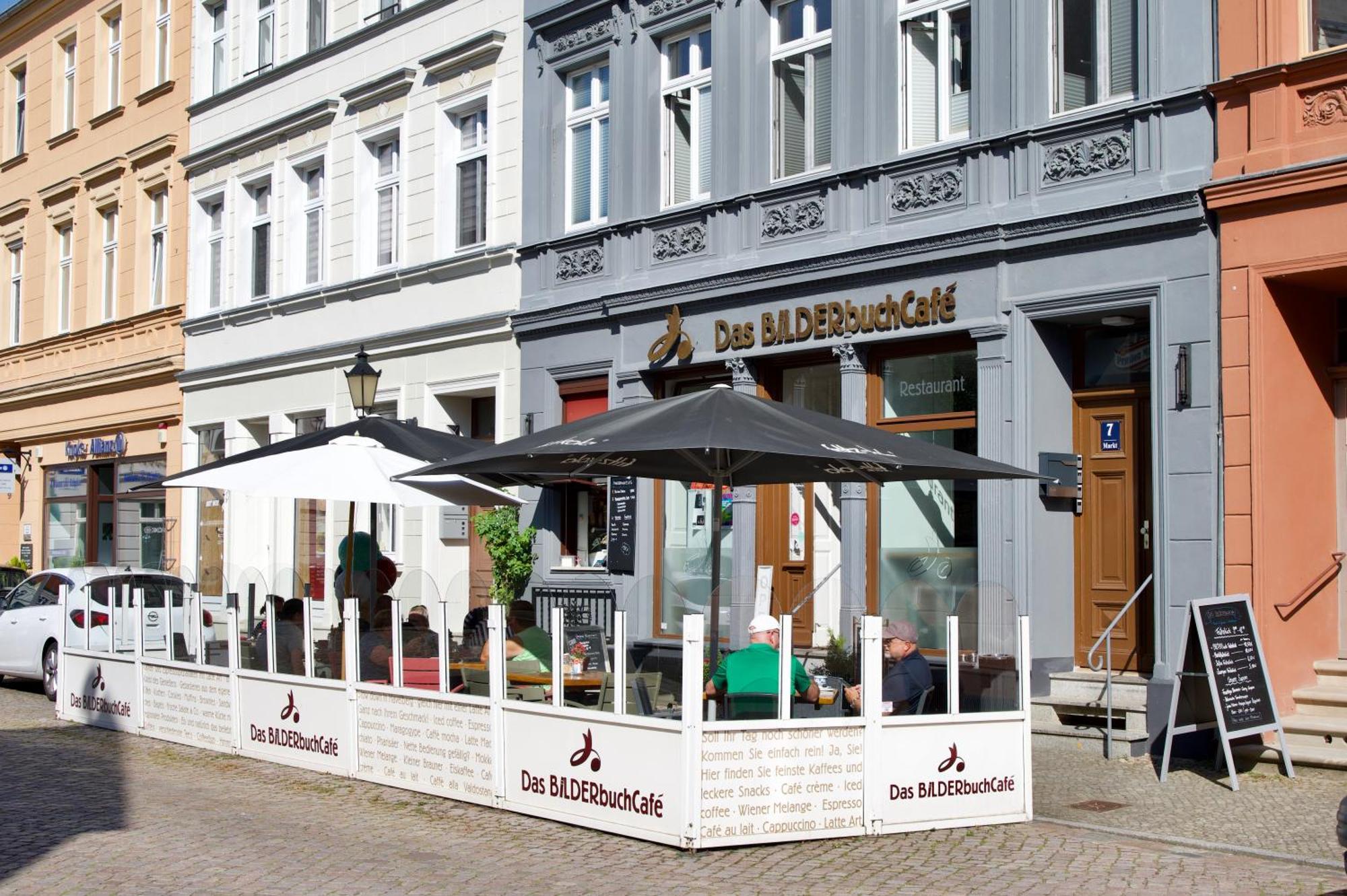 Das Bilderbuchcafe - Ferien Apartment No 5 - Markt 7 ฮาเวลแบร์ก ภายนอก รูปภาพ